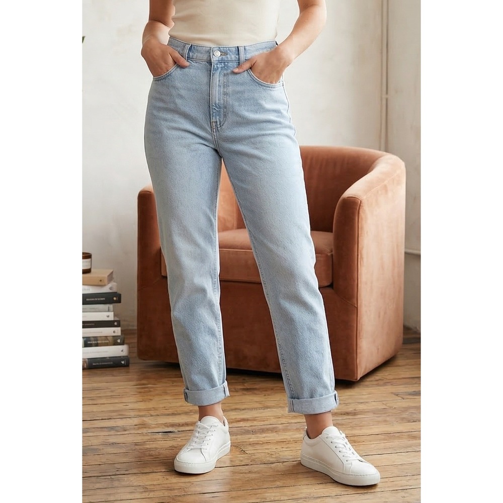 Spanx Women's High Rise Straight Leg Jeans Size 14‎ Blue Light Wash Shaping NWT
